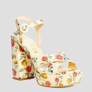 Guess platform sandal sz 7